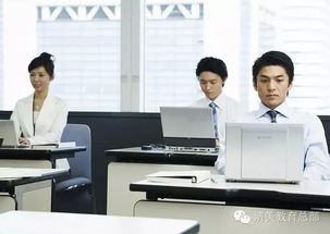 2015年就业蓝皮书发布 软件外包服务等7大专业需求增长显著